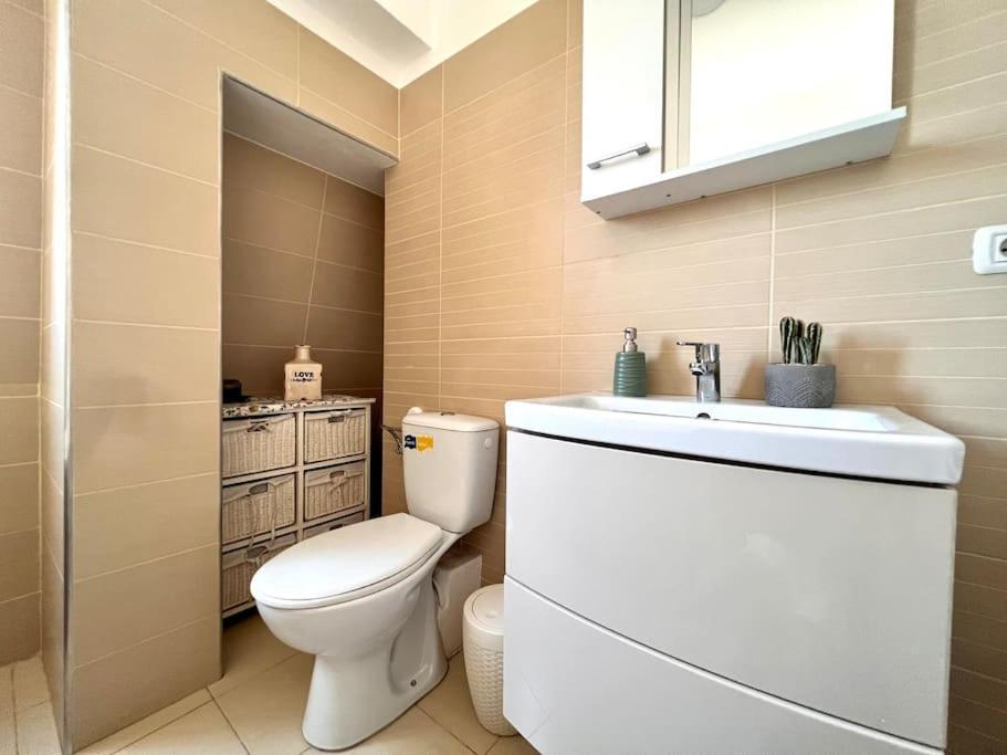 Apartment Prime Getaway : 3 Timisoara