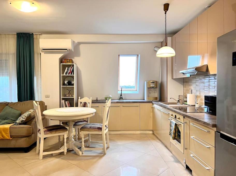 Prime Getaway : 3 Apartment